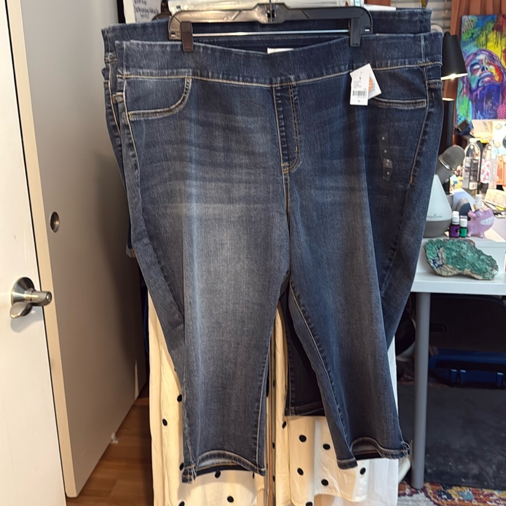 Lane Bryant pull on jegging pedal length Flex Magic Waistband Denim Jeans bnwt
